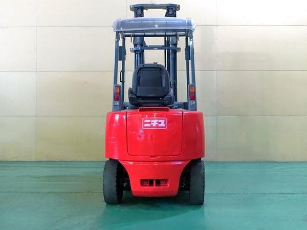 Battery Forklift — Auction (lot 1207-6518887)