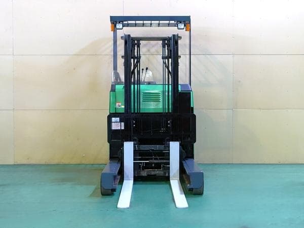 Reach Forklift — Auction (lot 1207-6518903)