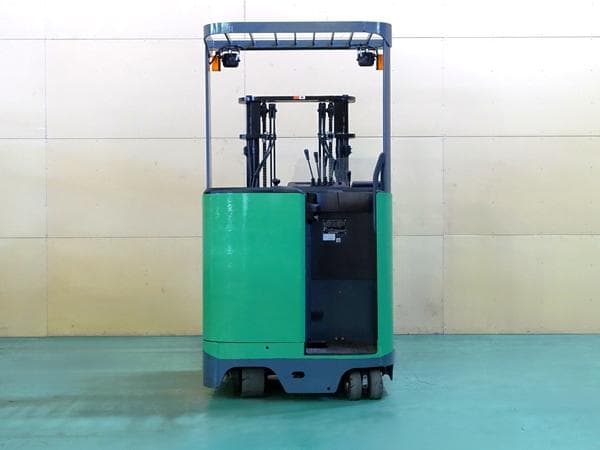 Reach Forklift — Auction (lot 1207-6518903)