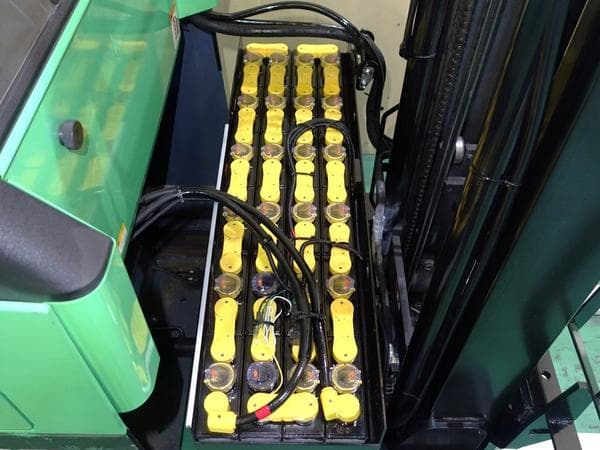 Reach Forklift — Auction (lot 1207-6518966)