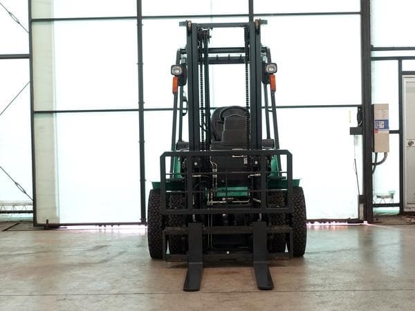 Forklift — Auction (lot 1207-6519028)