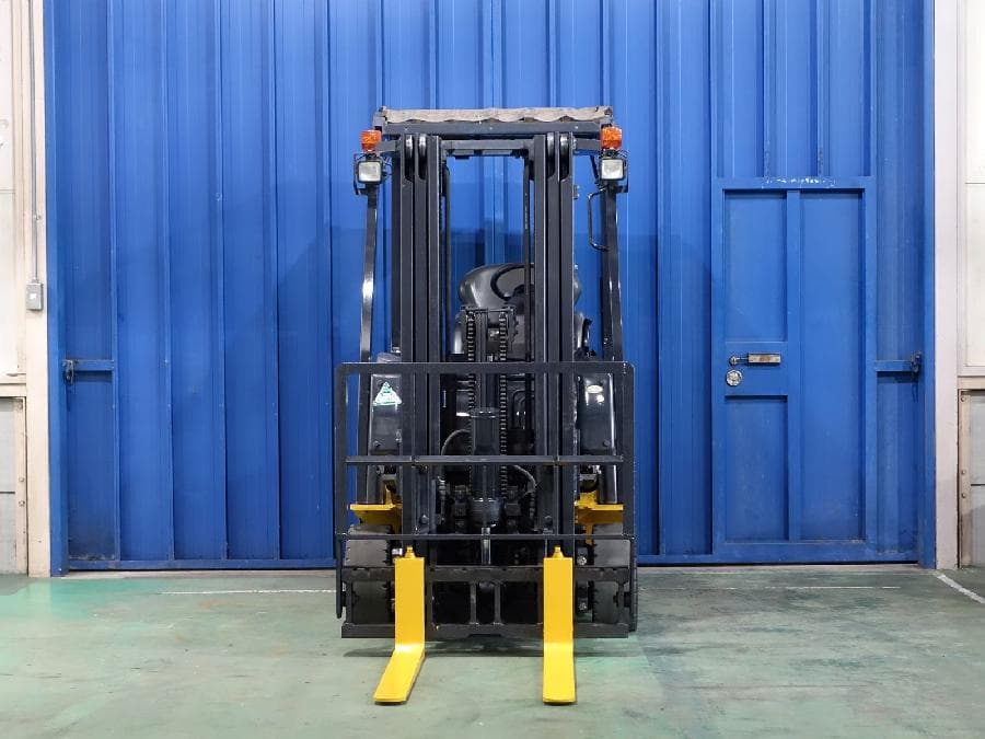 Battery Forklift — Auction (lot 1207-6521855)