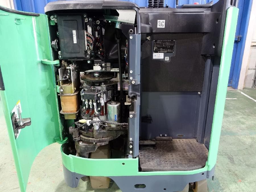 Reach Forklift — Auction (lot 1207-6521915)