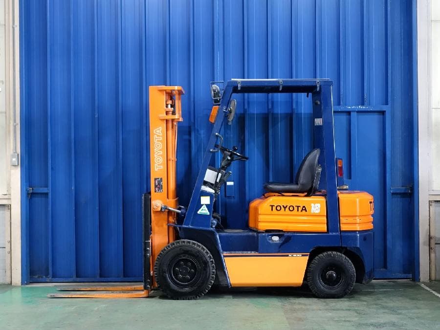 Forklift — Auction (lot 1207-6522104)