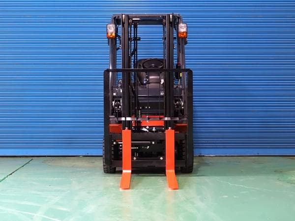Battery Forklift — Auction (lot 1207-6524619)