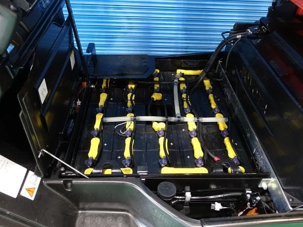 Battery Forklift — Auction (lot 1207-6524619)
