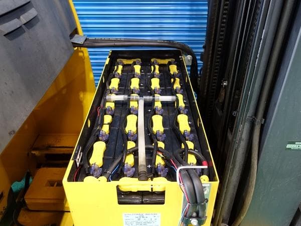 Reach Forklift — Auction (lot 1207-6524774)