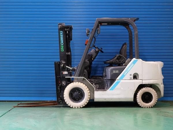 Forklift — Auction (lot 1207-6524797)