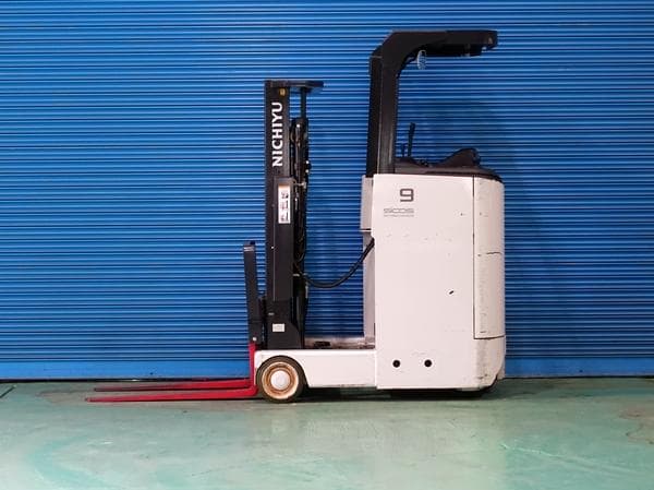 Reach Forklift — Auction (lot 1207-6524875)