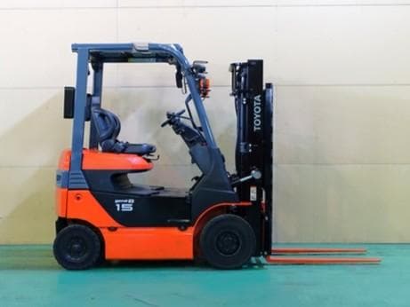 Battery Forklift — Auction (lot 1207-6525634)