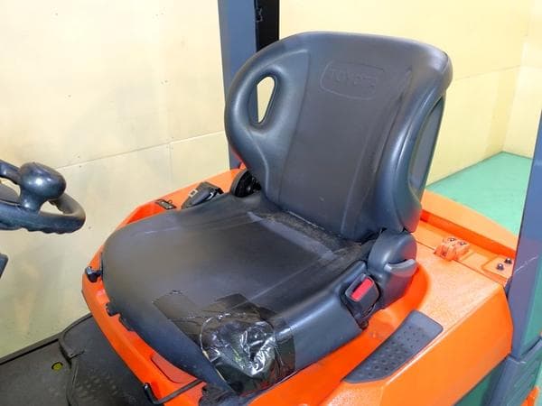 Battery Forklift — Auction (lot 1207-6525634)