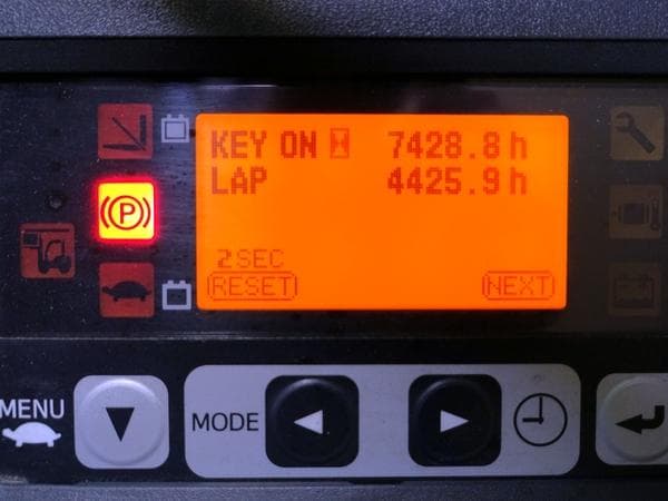 Battery Forklift — Auction (lot 1207-6525634)