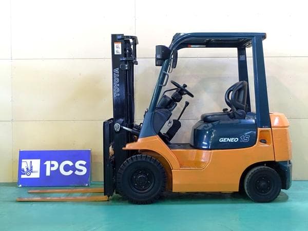 Forklift — Auction (lot 1207-6525653)