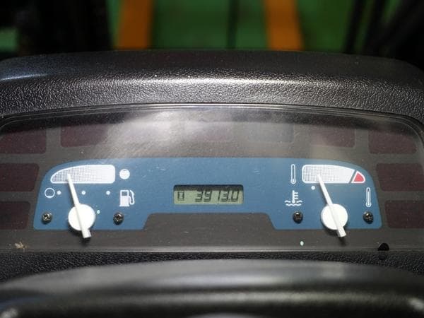 Forklift — Auction (lot 1207-6525653)