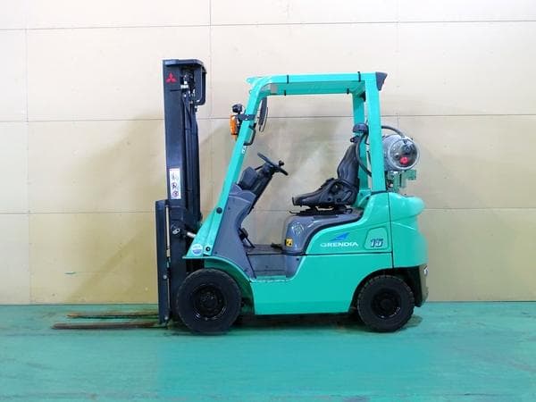 Forklift — Auction (lot 1207-6525836)