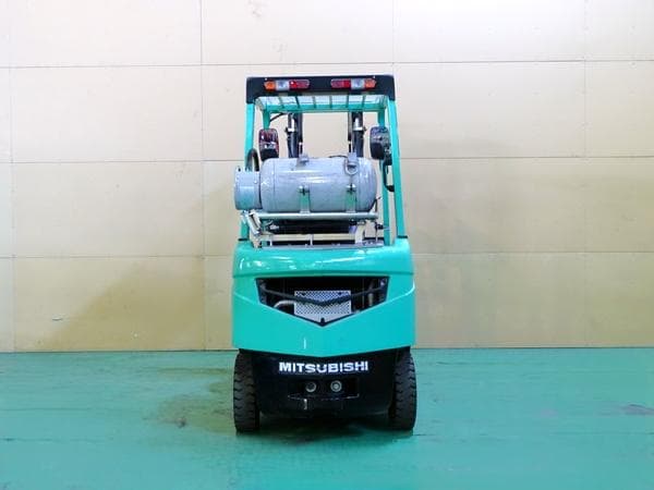 Forklift — Auction (lot 1207-6525836)