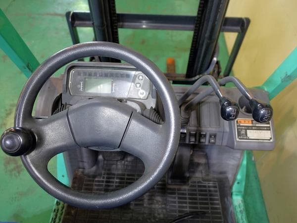 Forklift — Auction (lot 1207-6525836)