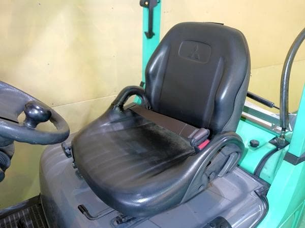 Forklift — Auction (lot 1207-6525836)