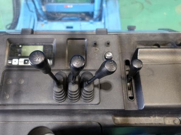 Reach Forklift — Auction (lot 1207-6526310)