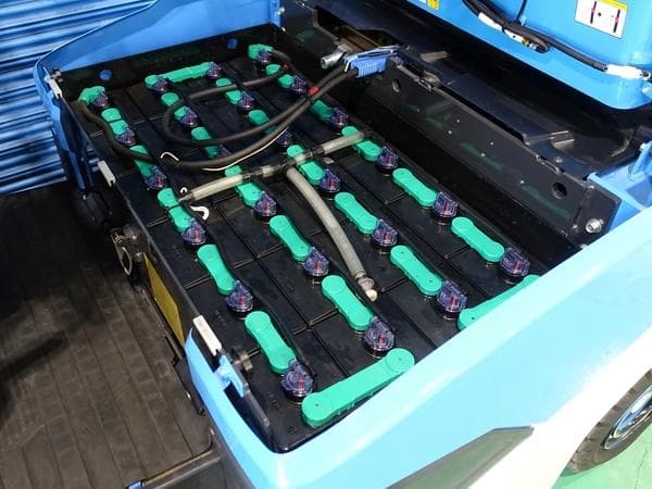 Battery Forklift — Auction (lot 1207-6526422)