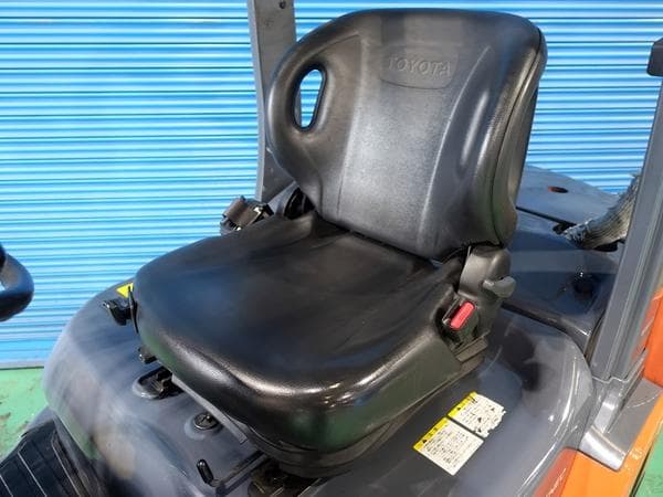 Forklift — Auction (lot 1207-6526423)