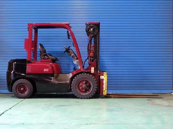 Forklift — Auction (lot 1207-6529639)