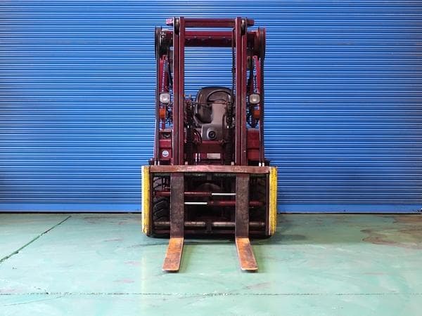 Forklift — Auction (lot 1207-6529639)