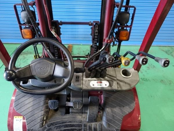 Forklift — Auction (lot 1207-6529639)