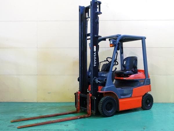Forklift — Auction (lot 1207-6529649)