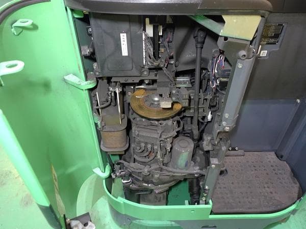 Reach Forklift — Auction (lot 1207-6529650)