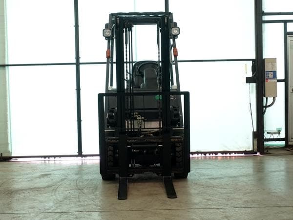 Forklift — Auction (lot 1207-6530213)