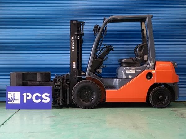 Forklift — Auction (lot 1207-6531154)
