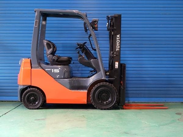 Forklift — Auction (lot 1207-6531180)