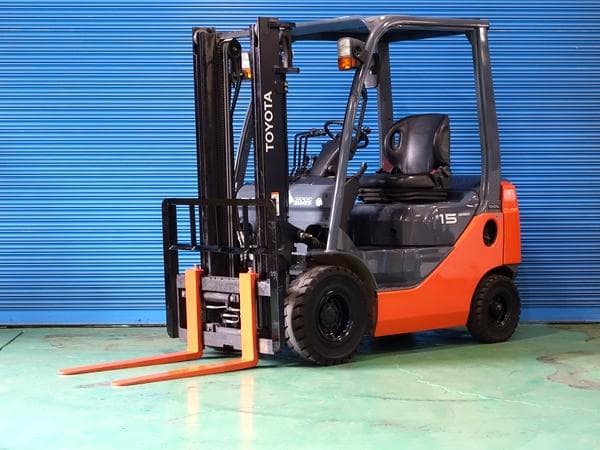 Forklift — Auction (lot 1207-6531180)