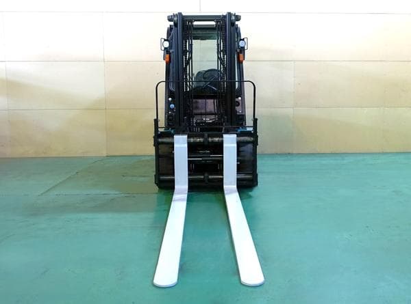 Forklift — Auction (lot 1207-6531959)