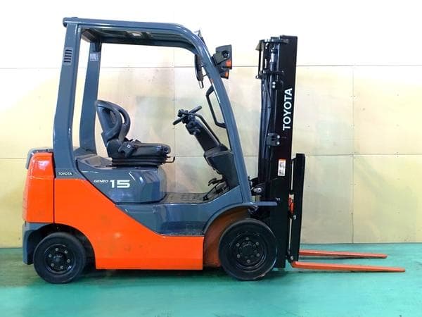 Forklift — Auction (lot 1207-6533244)
