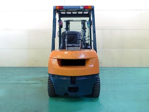 Forklift — Auction (lot 1207-6533291)