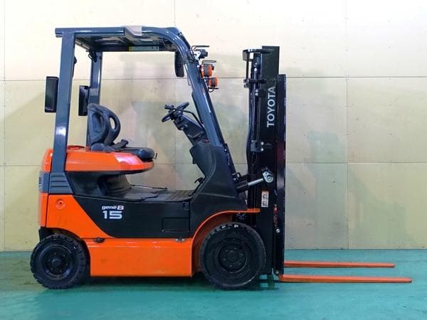 Battery Forklift — Auction (lot 1207-6534051)