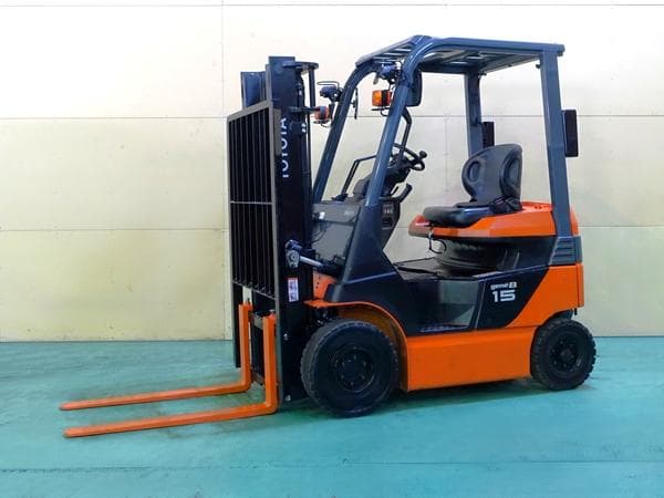 Battery Forklift — Auction (lot 1207-6534051)