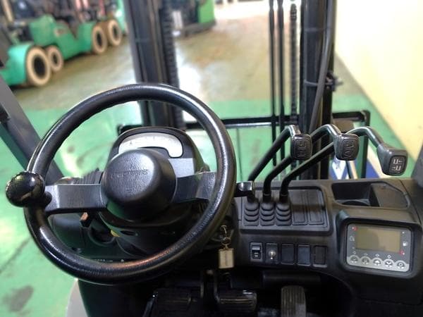 Forklift — Auction (lot 1207-6534134)