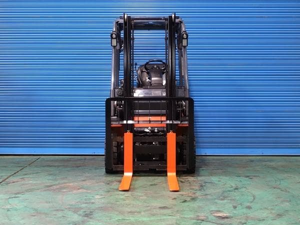 Battery Forklift — Auction (lot 1207-6534915)