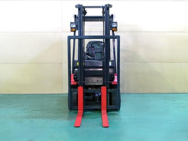 Battery Forklift — Auction (lot 1207-6536683)