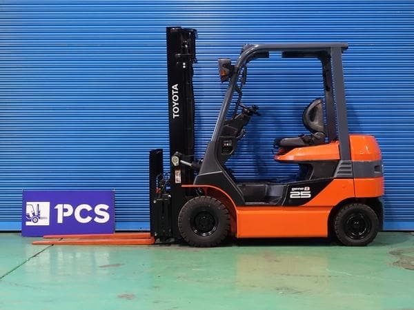 Battery Forklift — Auction (lot 1207-6537414)