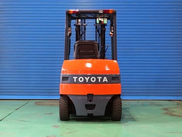 Battery Forklift — Auction (lot 1207-6537414)