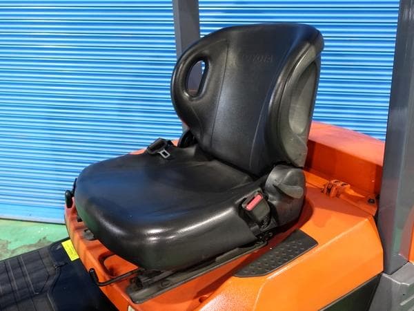 Battery Forklift — Auction (lot 1207-6537414)
