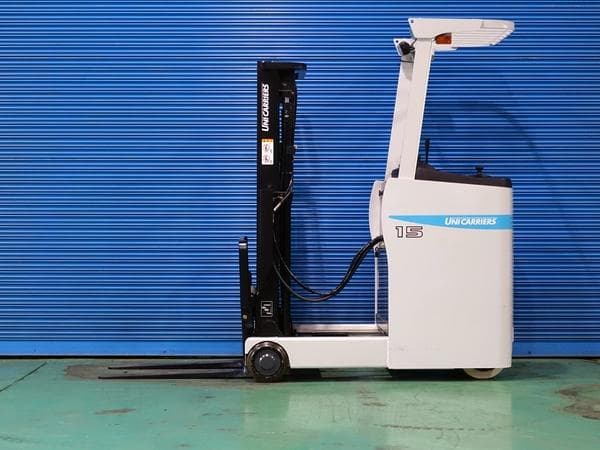 Reach Forklift — Auction (lot 1207-6537782)