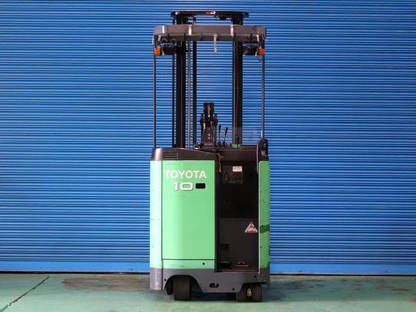 Reach Forklift — Auction (lot 1207-6541081)