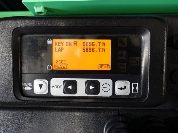 Reach Forklift — Auction (lot 1207-6541081)