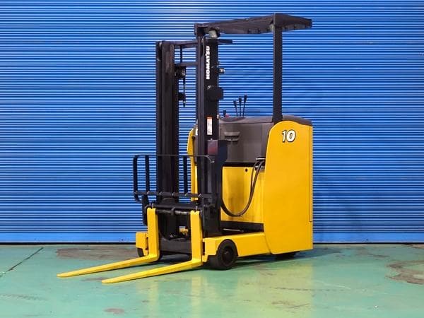 Reach Forklift — Auction (lot 1207-6541083)
