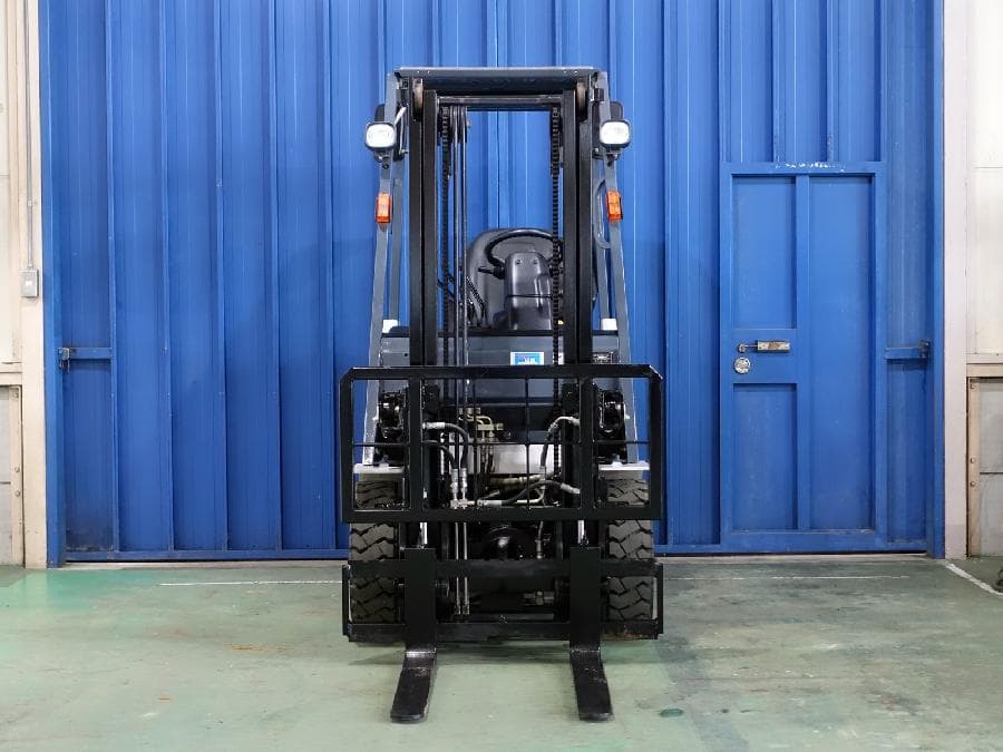 Forklift — Auction (lot 1207-6541817)